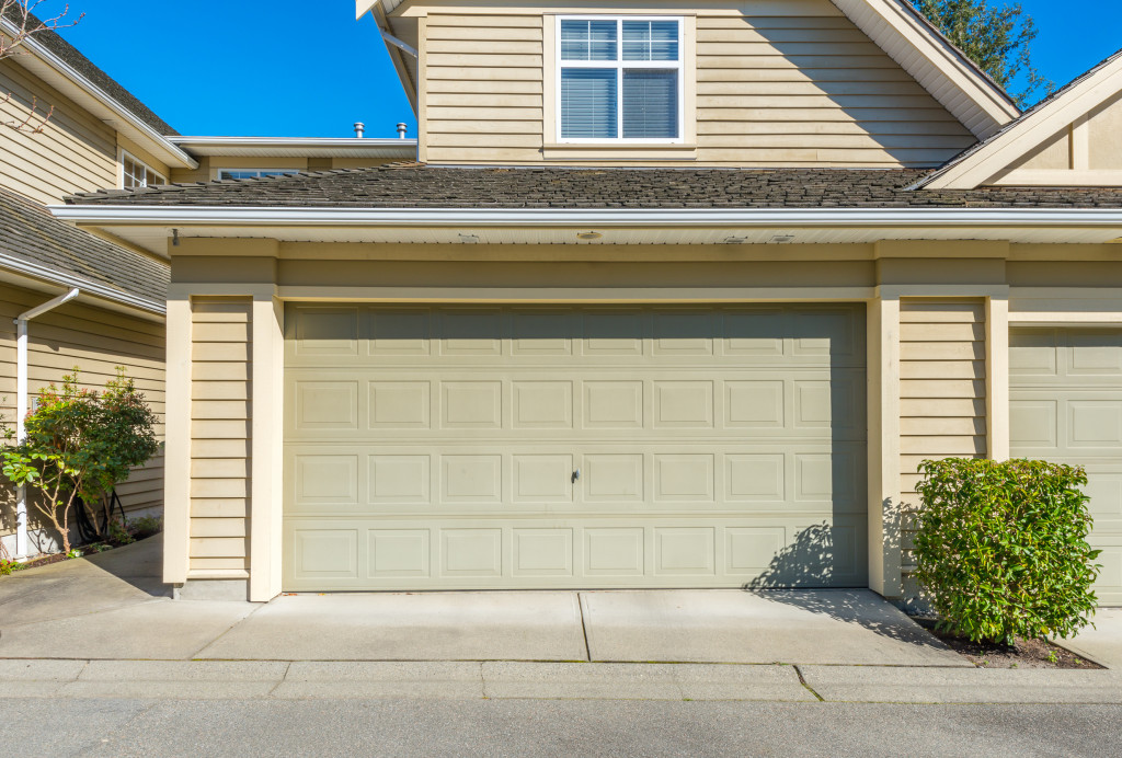 garage door