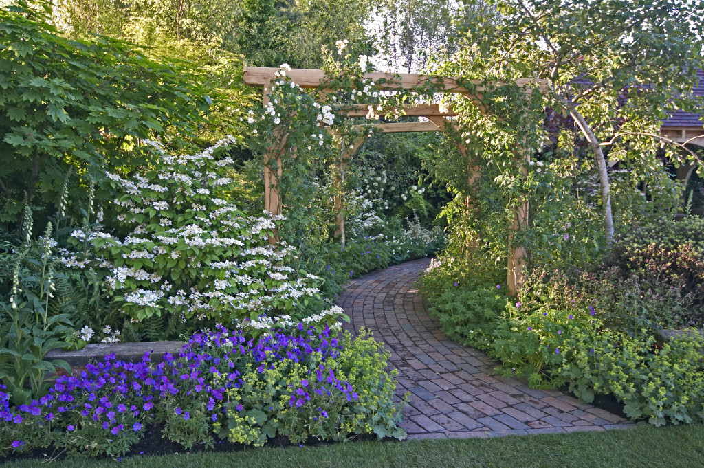 garden pathway